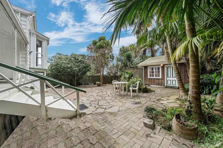 17 Hillside Crescent South Mt Eden_18