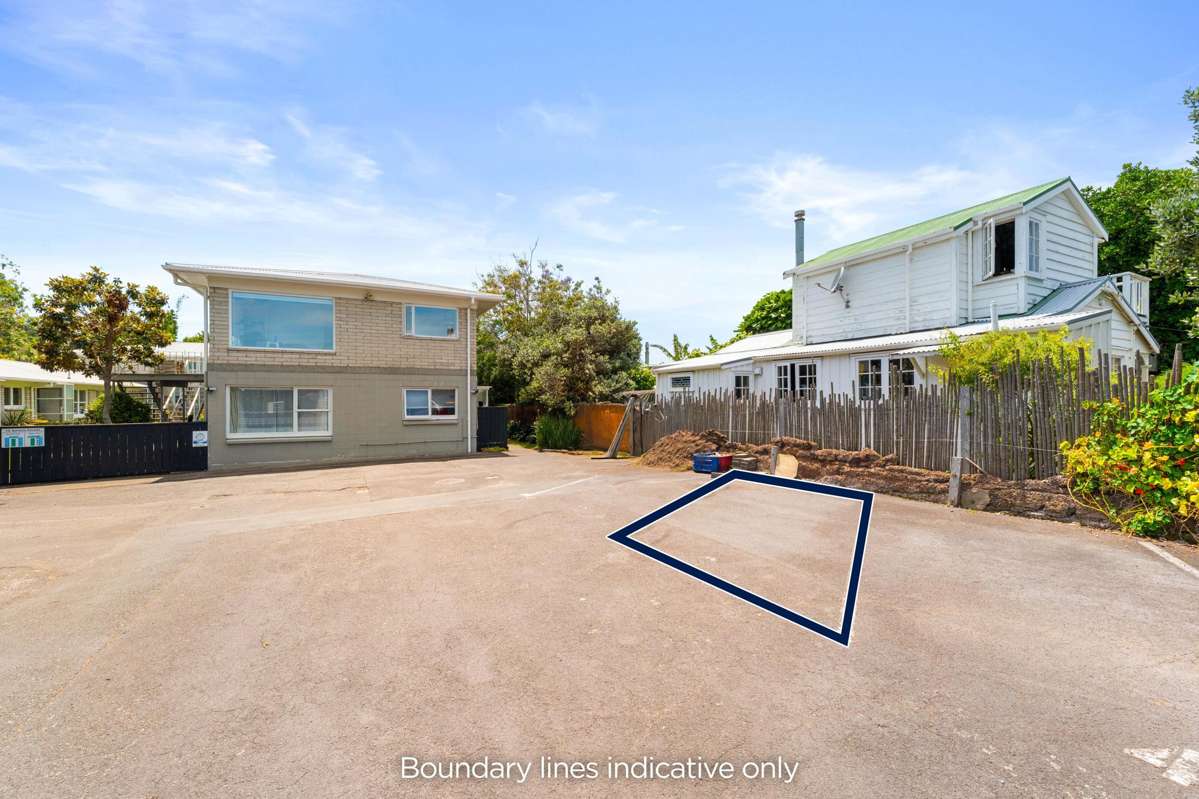 3/16 Queens Parade_5