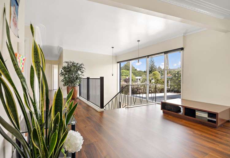 90 Lawrence Crescent_1