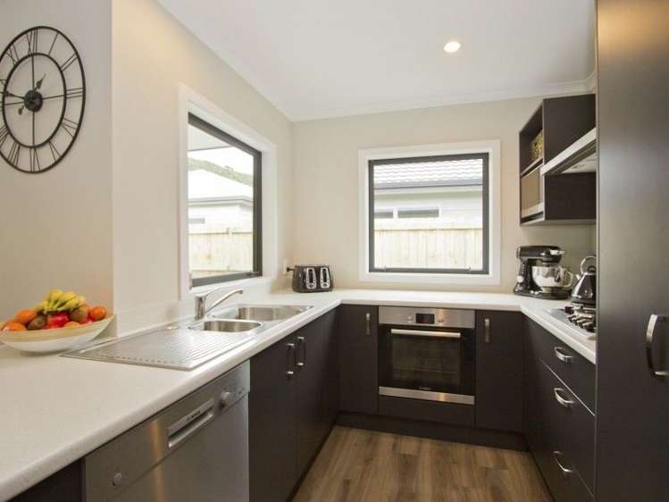 4 Waitara Street Taita_6