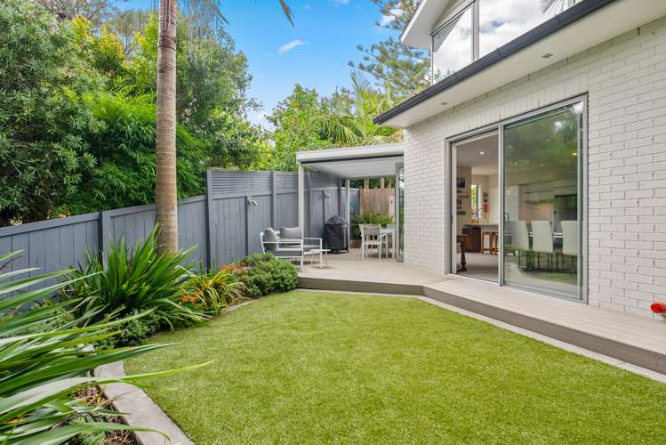 53a Kowhai Road Mairangi Bay_32