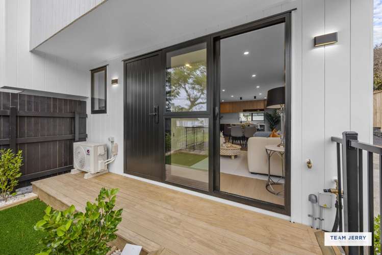 16 Moana Avenue One Tree Hill_19