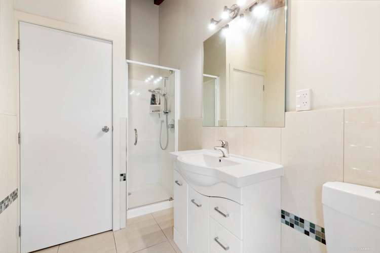 19A Momona Road Greenlane_10