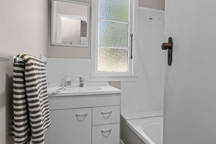 28 Galloway Street Hamilton East_9