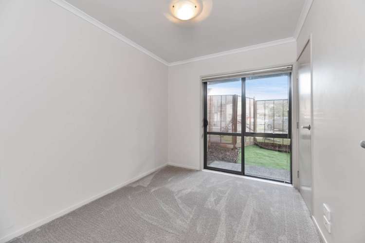 230/172 McLeod Road Te Atatu South_8