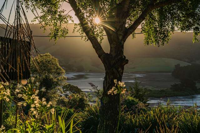 5 Crescent Street Purakaunui Inlet_1