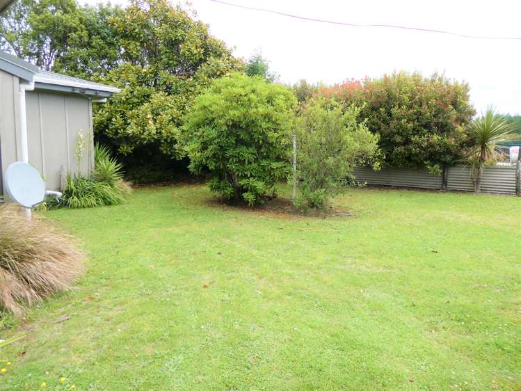 12 Butlers Road Ruatapu_24