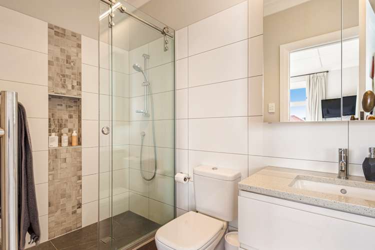 12 Sunderland Avenue Hobsonville_11