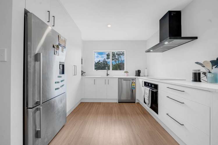 2/125 Beach Haven Road Beach Haven_6