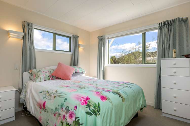 72 Moana View Road Waikawa_17