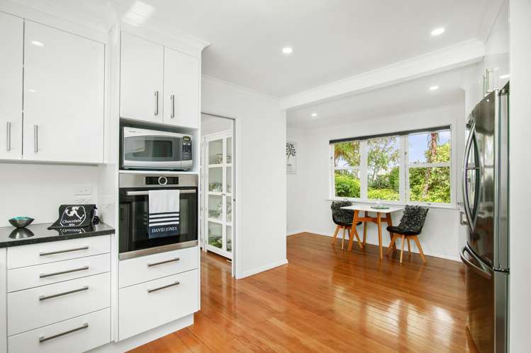 7 Dawn Grove Brown Owl_4