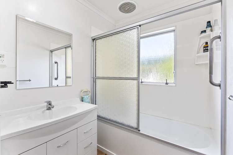 76 Riwai Street Paraparaumu_16