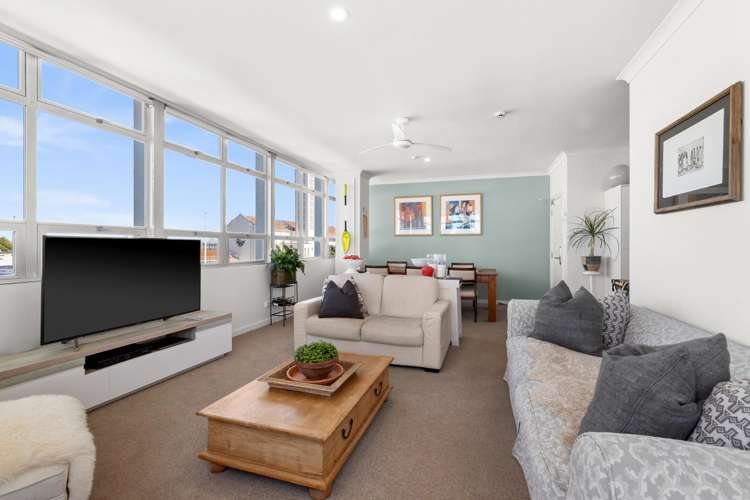 3E/3 Shakespeare Road Napier South_9