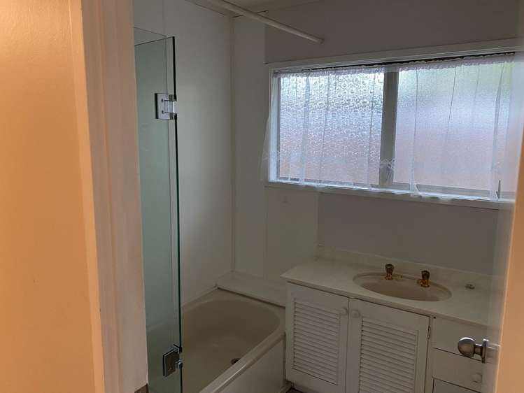 5/2A Short Street Papakura_7