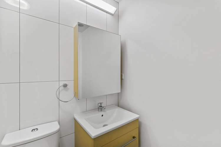 406/17 Putney Way Manukau_6