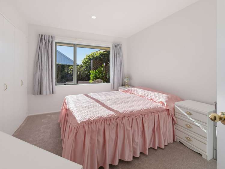 8 Idesia Grove Richmond_11