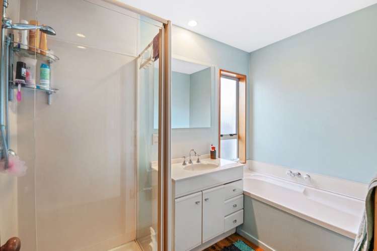 49b Lakewood Drive Burwood_13