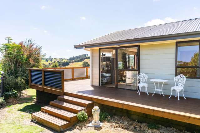 4 Hebe Lane Maungaturoto_1