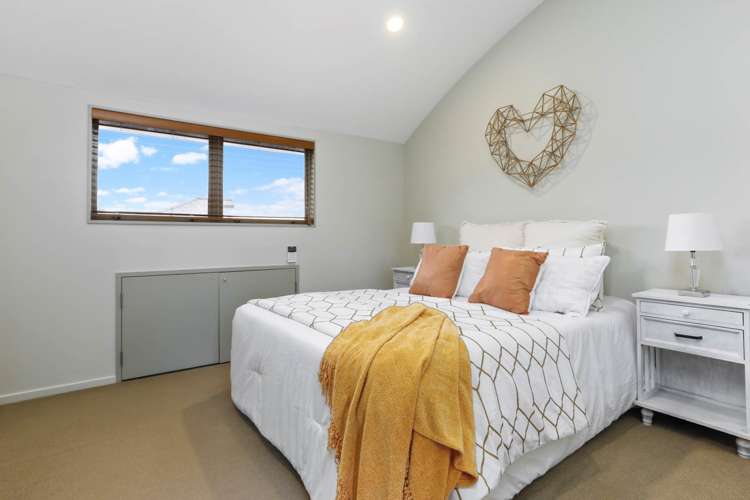 3f Warren Avenue Three Kings_15