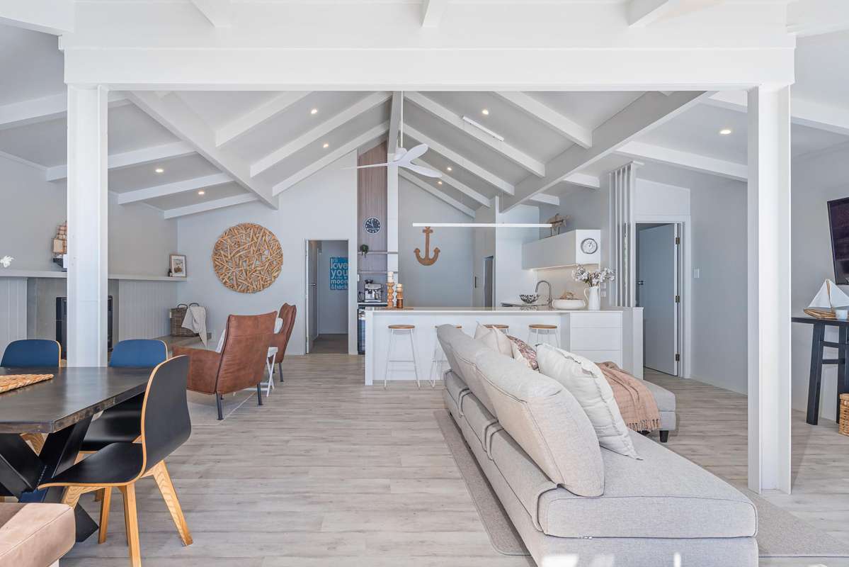 115 Buffalo Beach Road_5