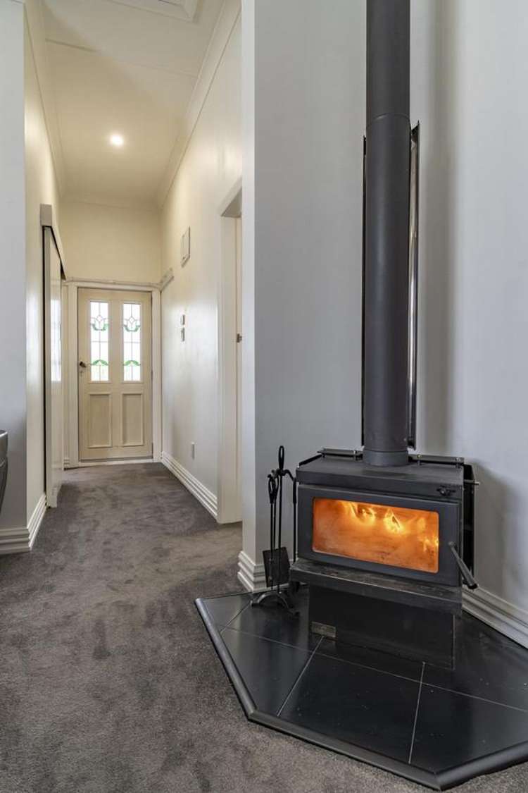 200 High Street South Carterton_9