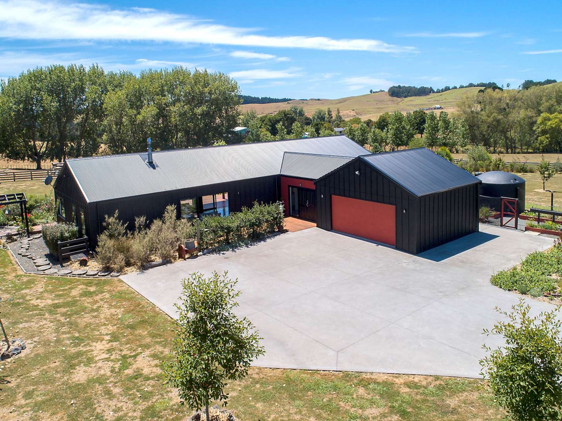 42 Arone Way Wainui_0