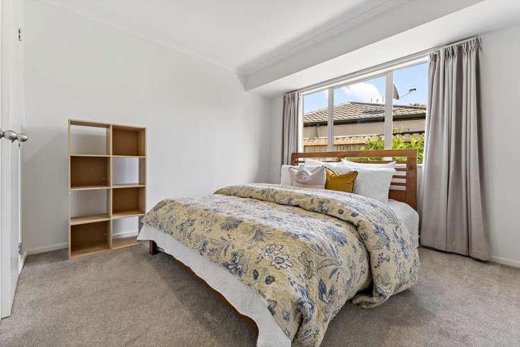 8 Belcoo Crescent East Tamaki_20