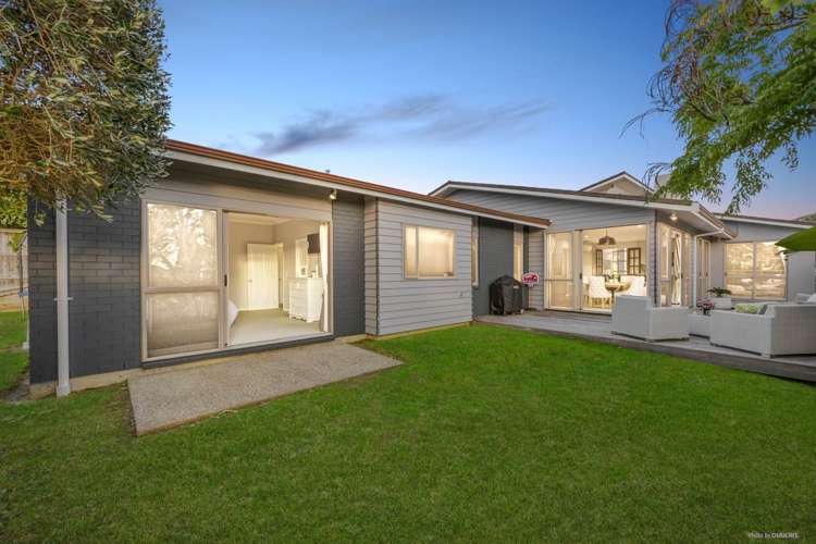 31 Pine Harbour Parade Beachlands_7