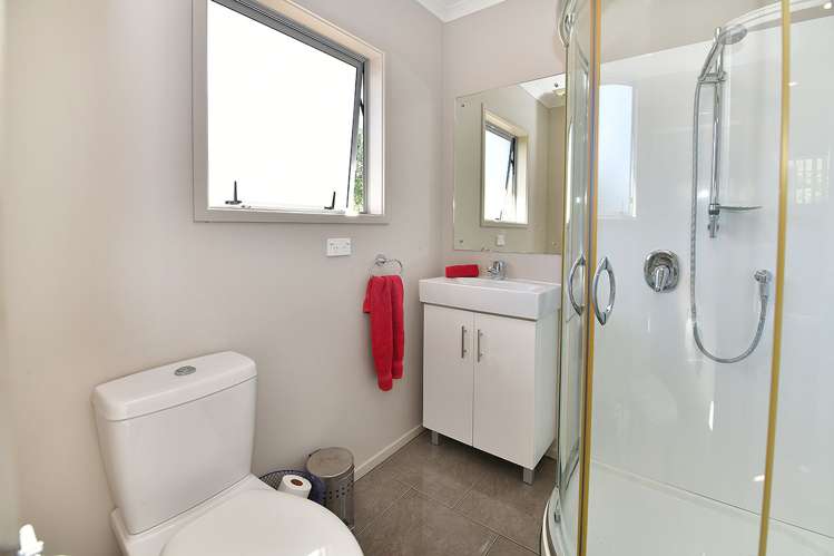 5a Hammond Avenue Hatfields Beach_10