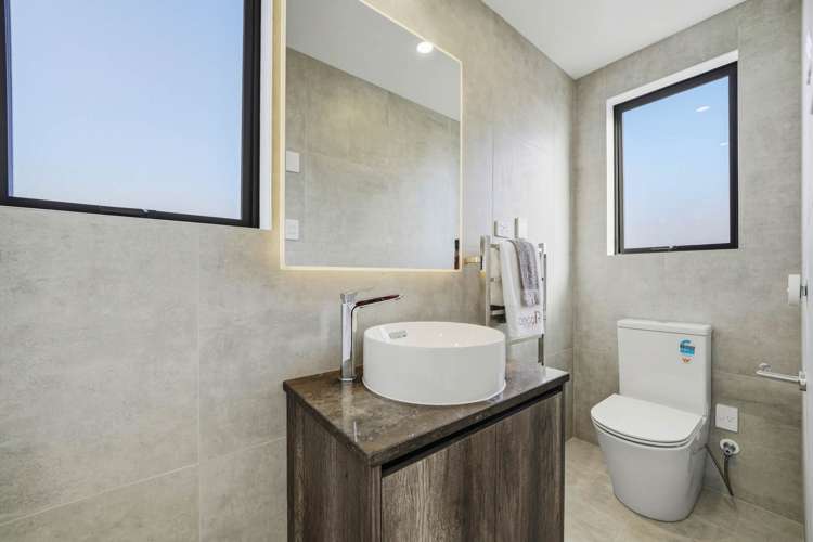 12D Newhaven Terrace Mairangi Bay_23