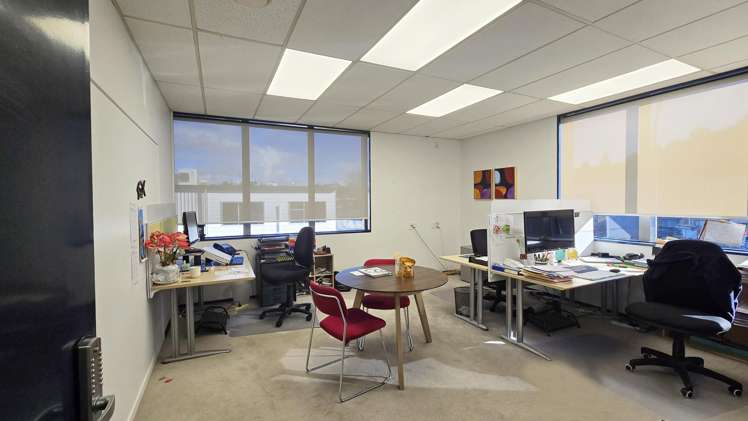 Level 1, 98 Birch Avenue Judea_5