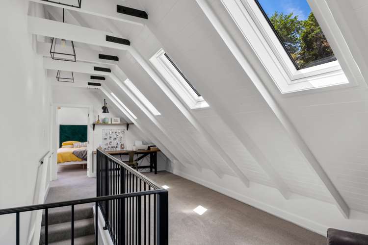 12a Broadway Picton_9