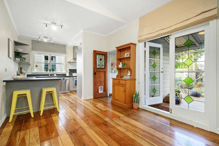 18 Aurora Street Petone_11