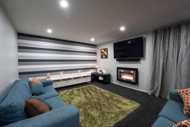 27 Geoff Geering Drive Netherby_10