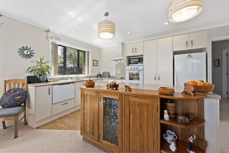 3b Oxford Crescent Ebdentown_8