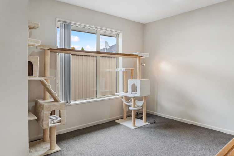 9 Flaxon Place Burwood_10