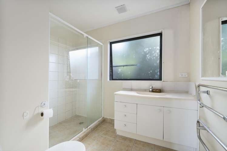 14 & 14A Virginia Street Henderson_15