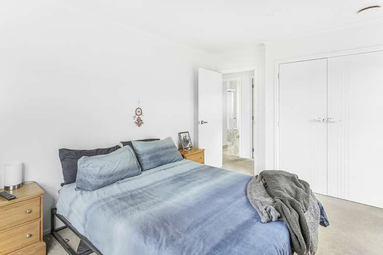 1/9 Vialou Street Hamilton Central_8