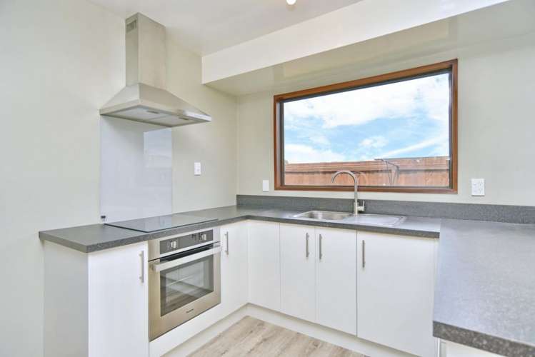 2 Kinross Street Hei Hei_6