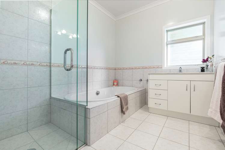 143c Ingram Road Bombay_15