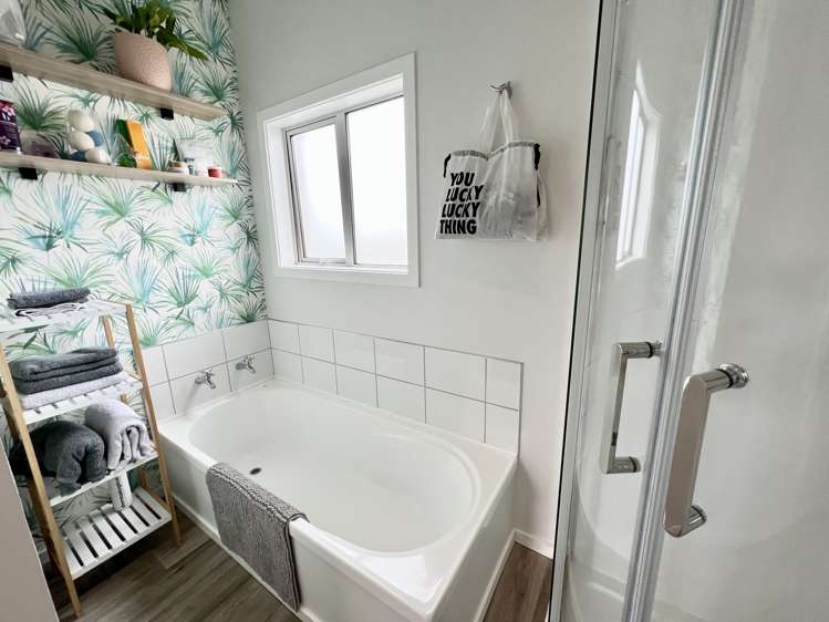 42 Lowe Street Avenal_11