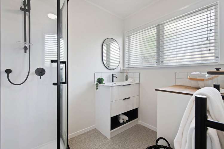 1/5 Grove Road Papakura_9