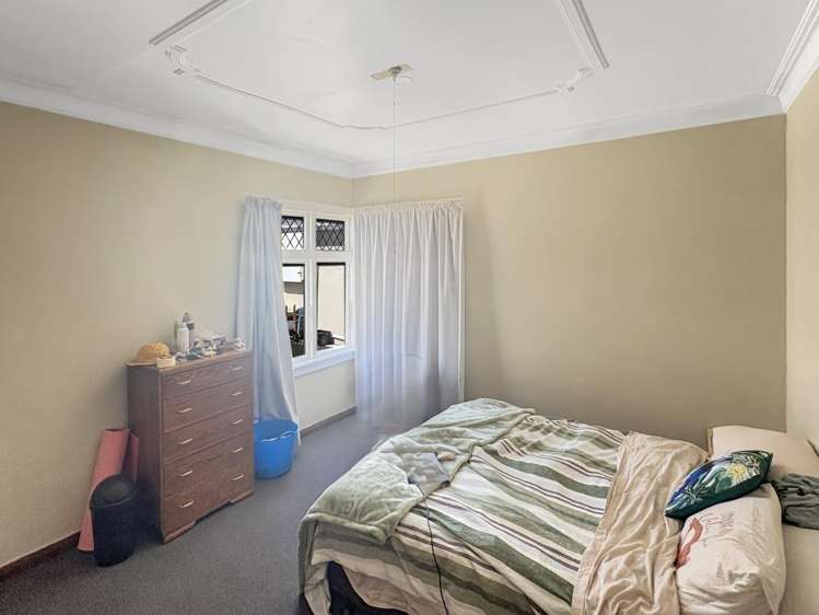 2/402 Queen Street East 10482_6