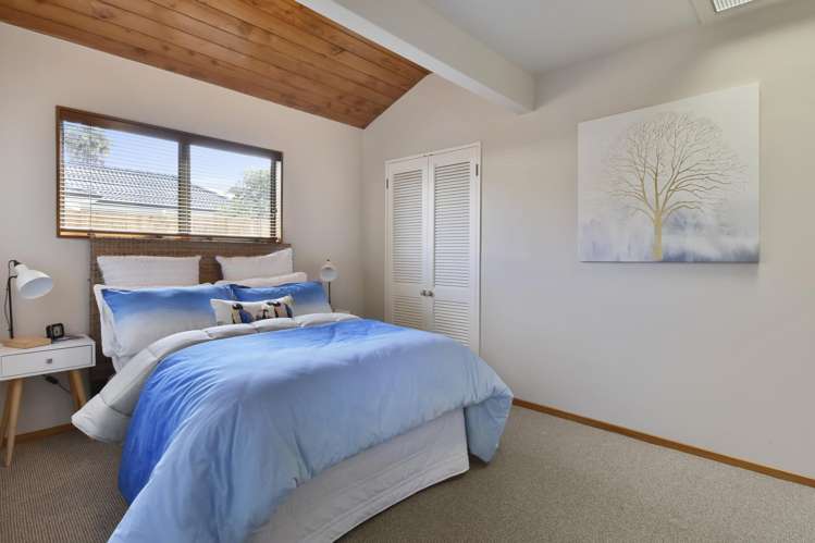 24 Hadley Wood Drive Wattle Downs_7