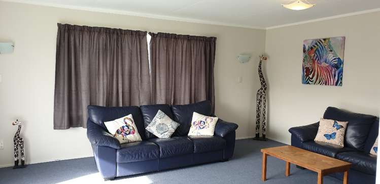 7 Menzies Place Paeroa_8