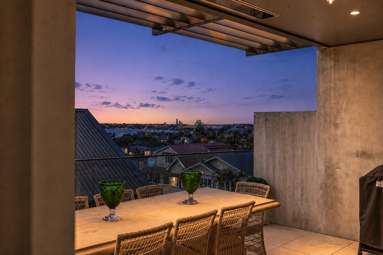 203/2 Lawrence Street_1