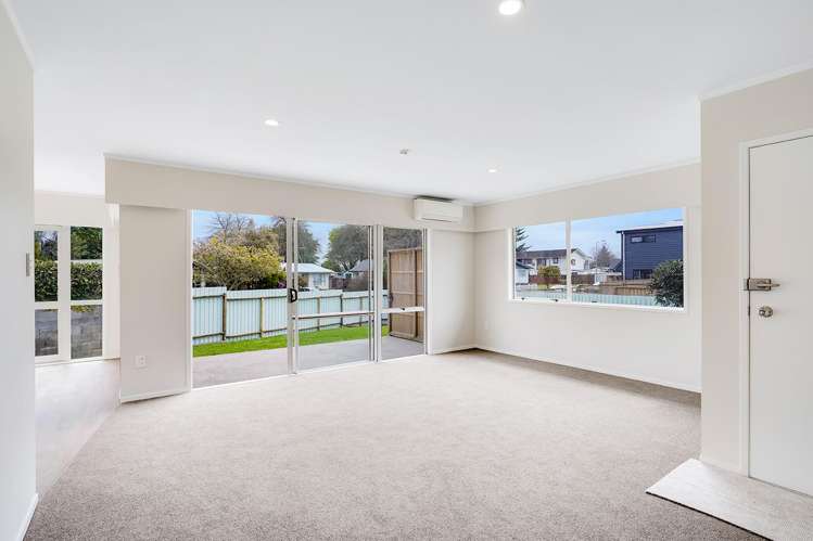 7 Frost Place Pukete_9