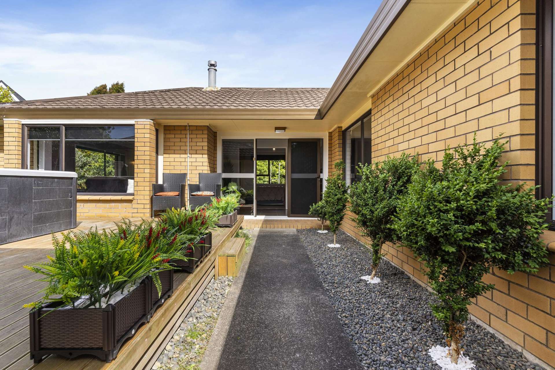 3 Voltaire Court Botany Downs_0