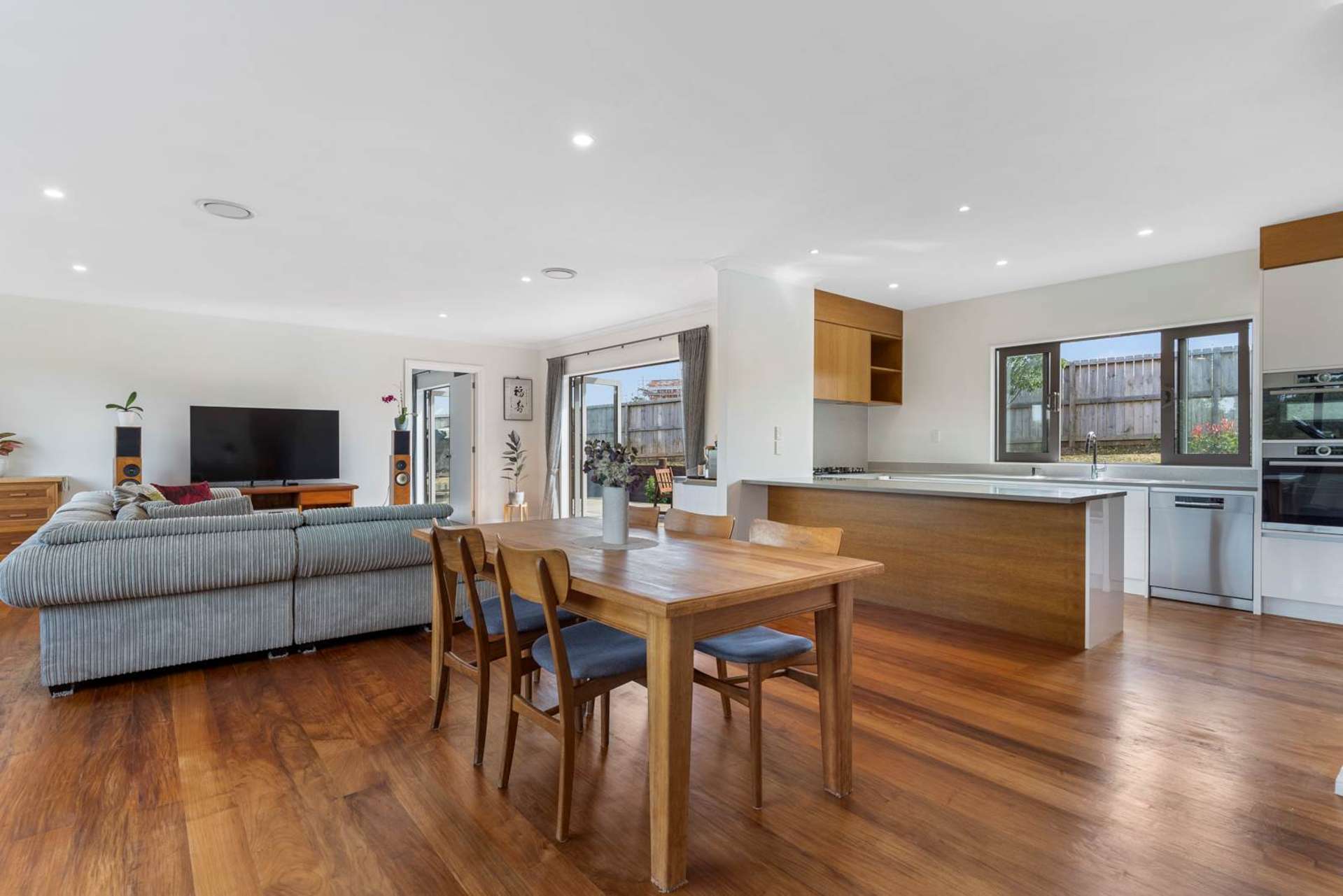 5 Angiangi Crescent Beachlands_0