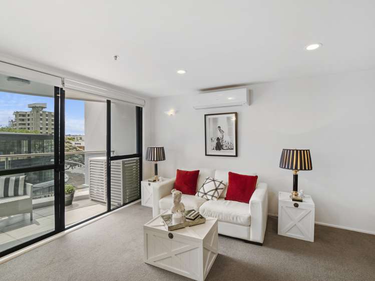 4i/175 Hurstmere Road Takapuna_9